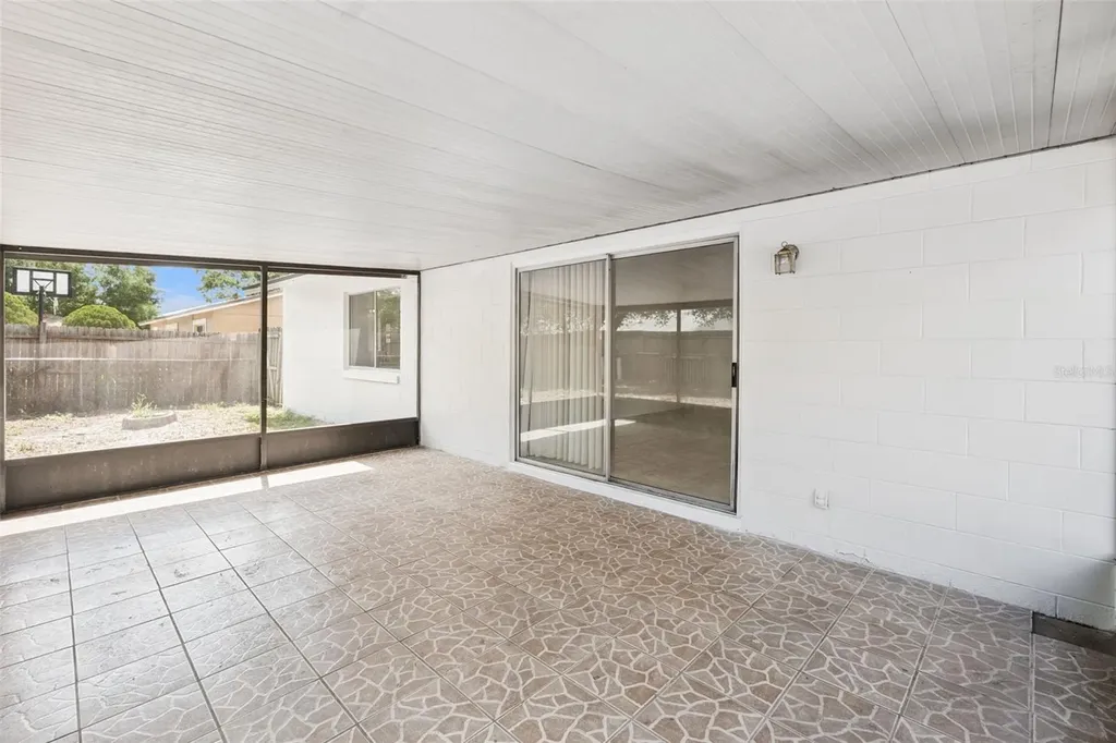 4711 White Willow Lane Orlando FL 32808