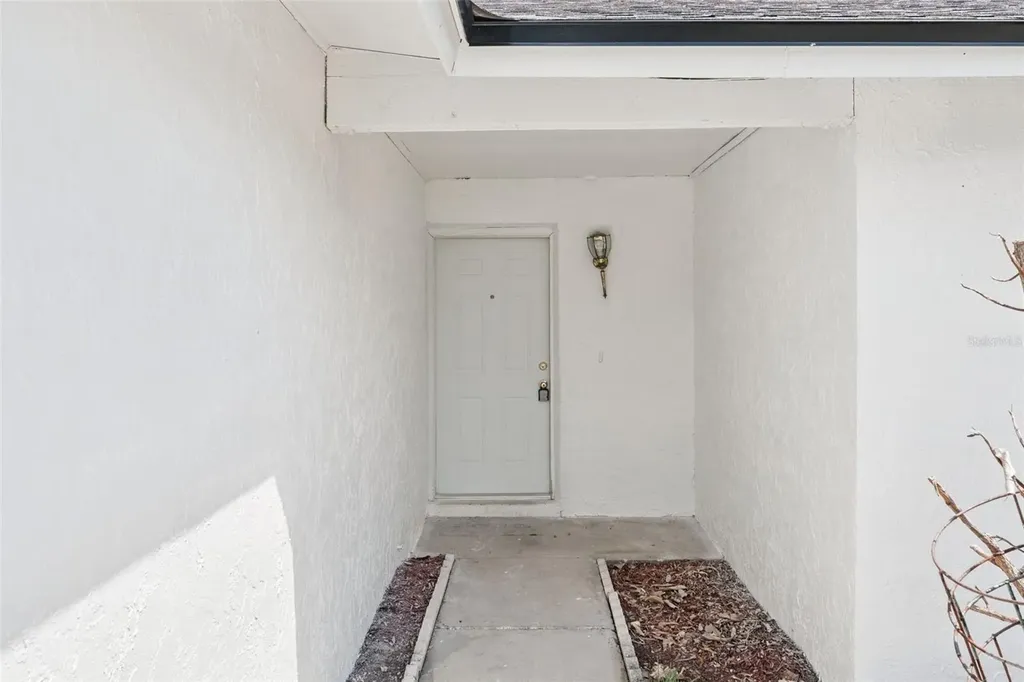 4711 White Willow Lane Orlando FL 32808