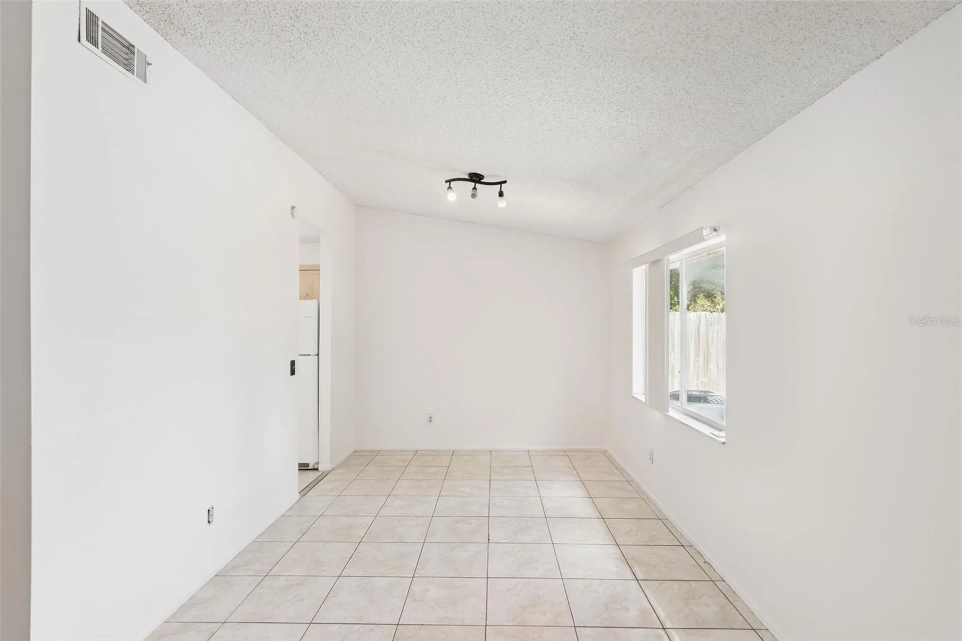 4711 White Willow Lane Orlando FL 32808
