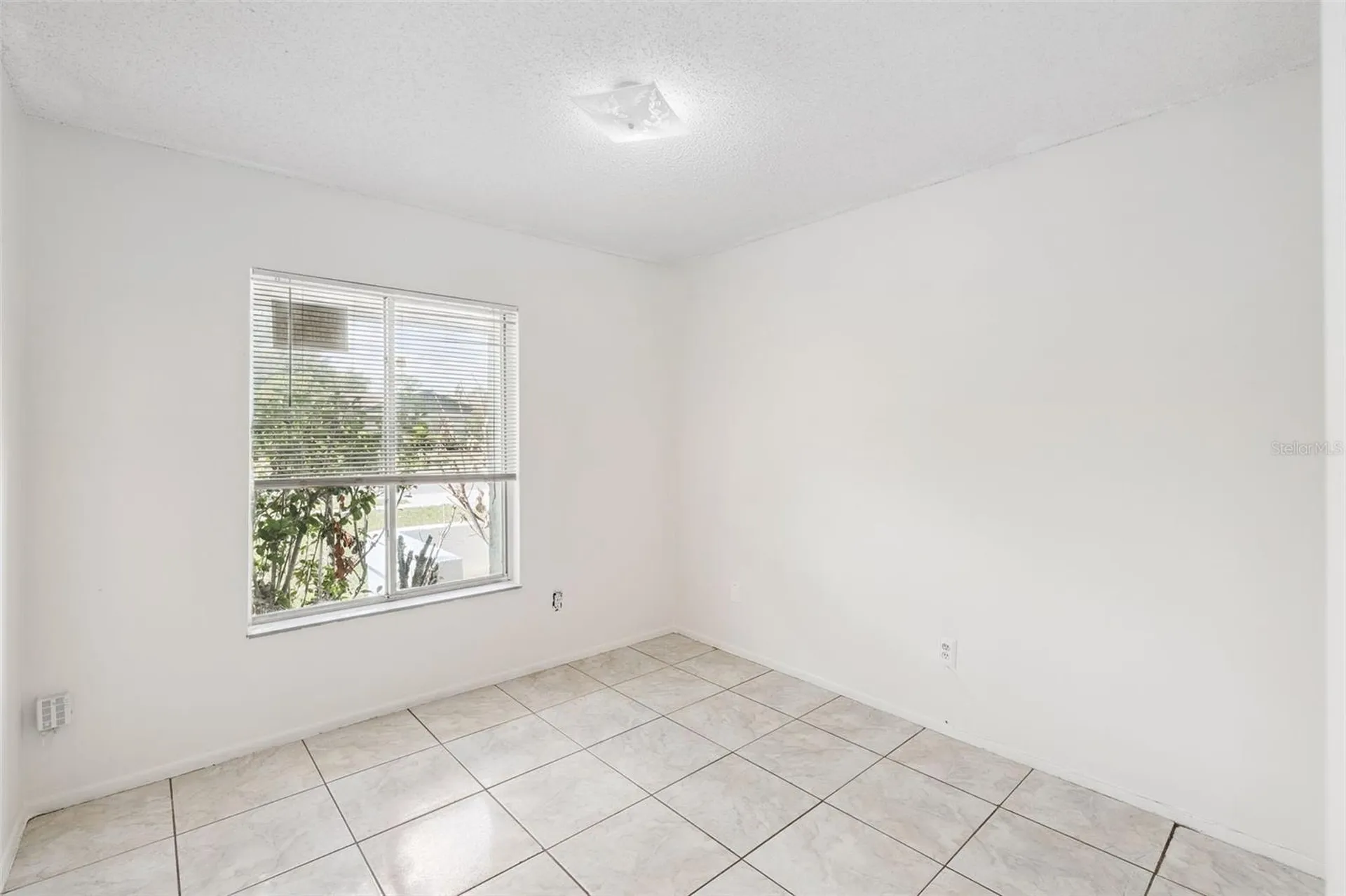 4711 White Willow Lane Orlando FL 32808