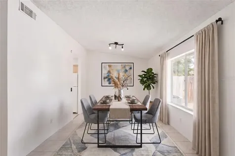 4711 White Willow Lane Orlando FL 32808