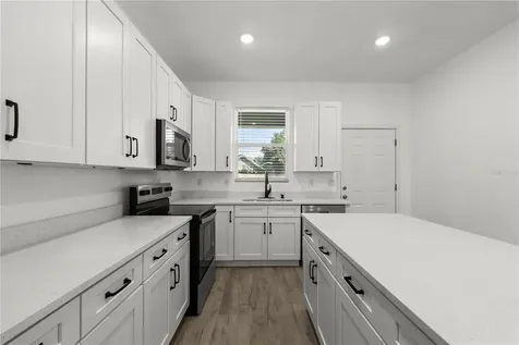 2451 W 18th Street Sanford FL 32771