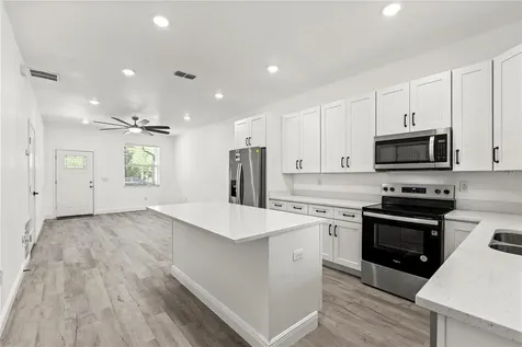 2451 W 18th Street Sanford FL 32771
