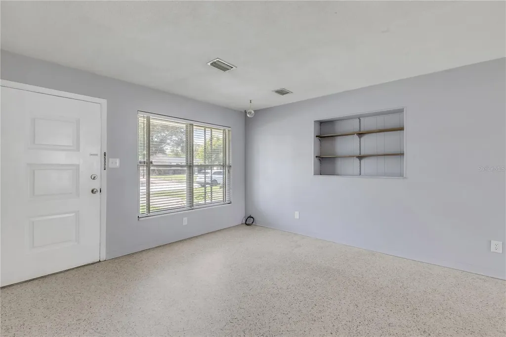 592 Brook Circle South Daytona FL 32119