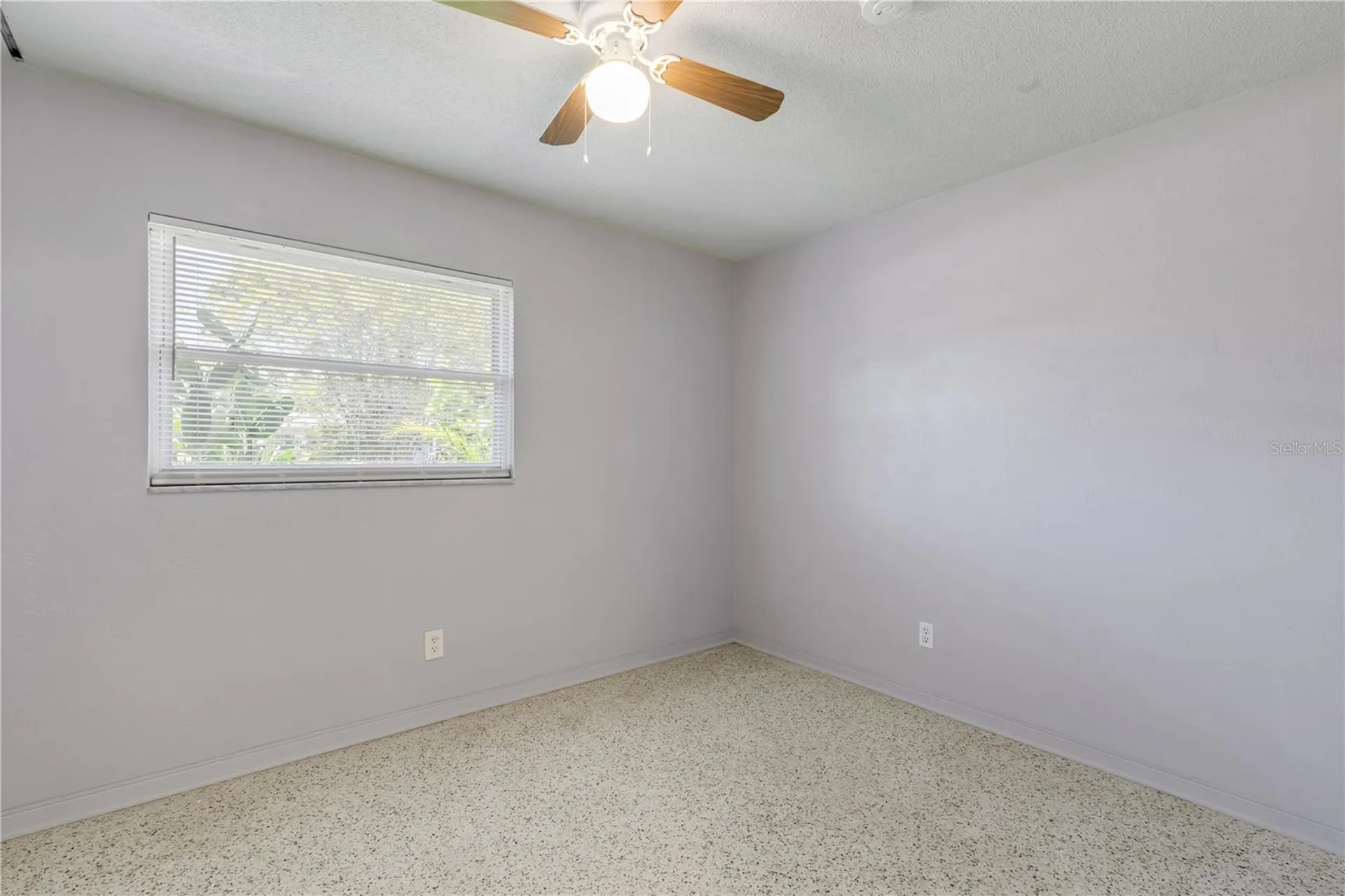592 Brook Circle South Daytona FL 32119