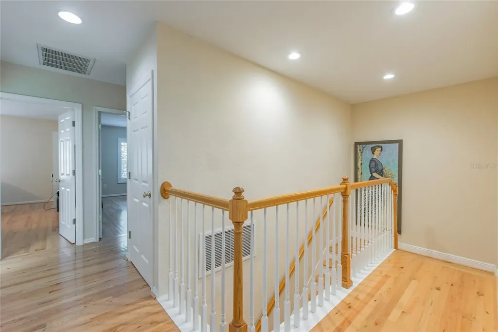2860 Bayshore Trails Drive Tampa FL 33611