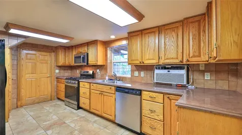 801 E 20th Street Sanford FL 32771