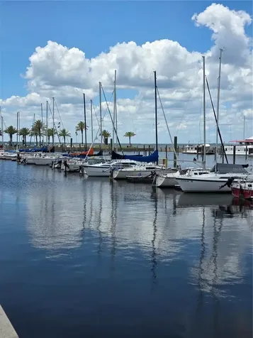 801 E 20th Street Sanford FL 32771
