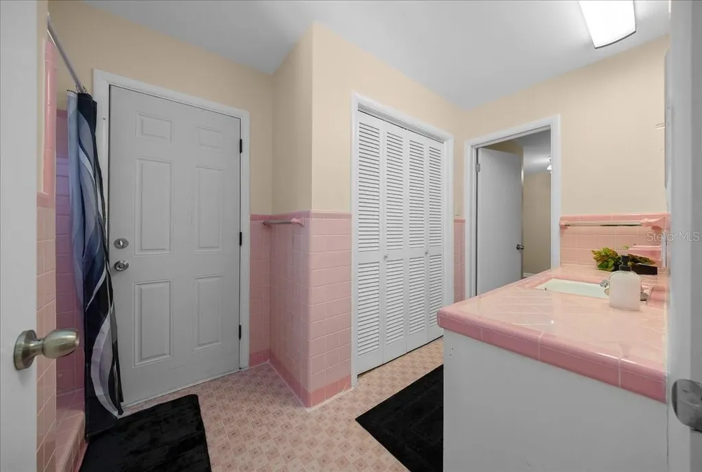 2333 E Fort King Street Ocala FL 34471