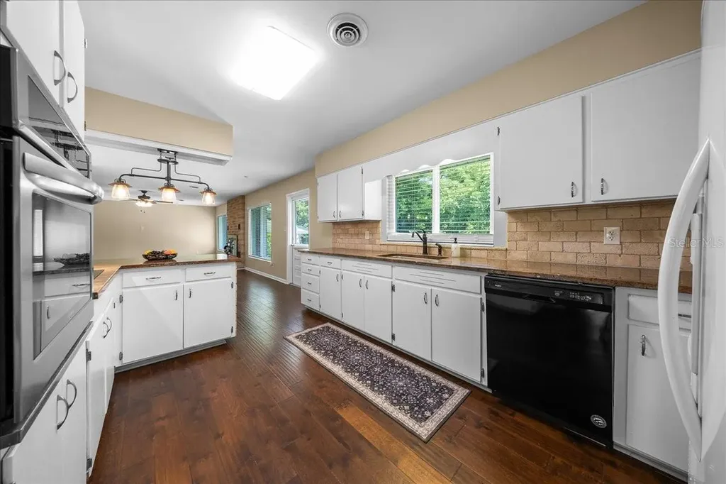 2333 E Fort King Street Ocala FL 34471