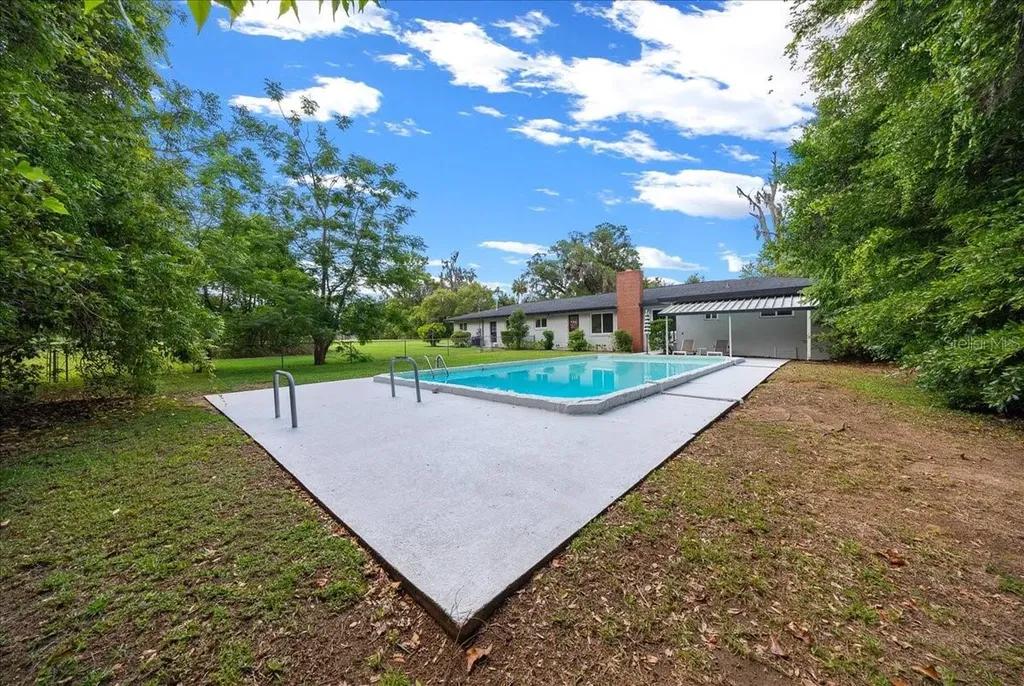 2333 E Fort King Street Ocala FL 34471