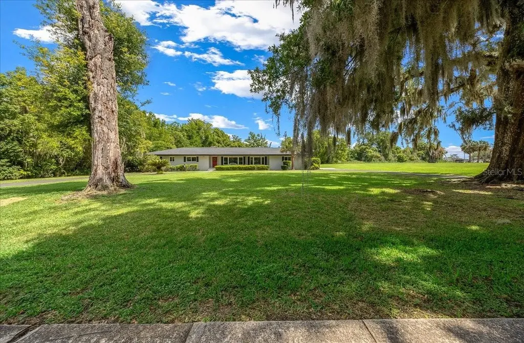 2333 E Fort King Street Ocala FL 34471