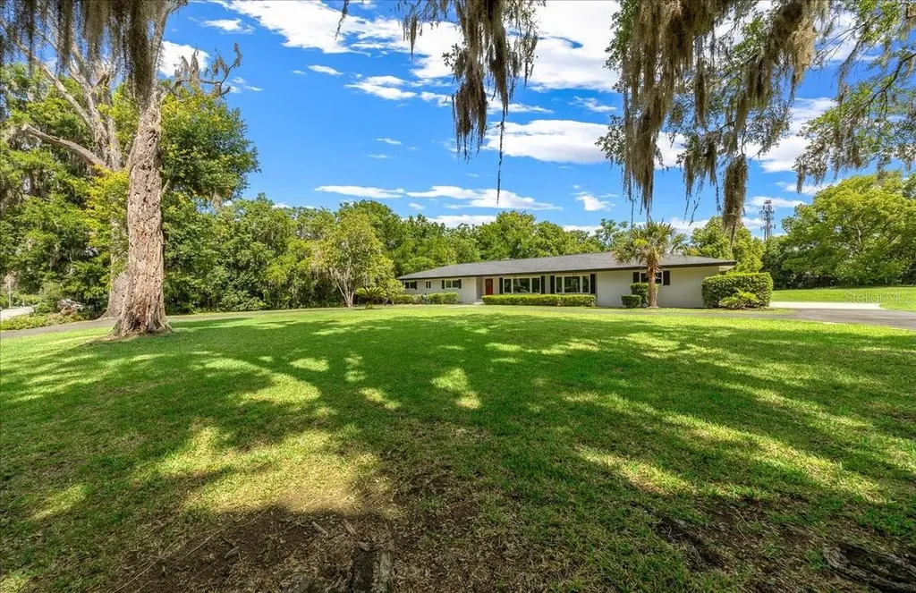 2333 E Fort King Street Ocala FL 34471