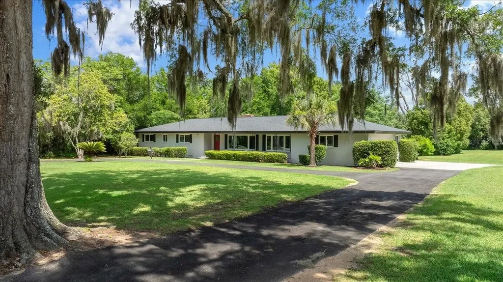 2333 E Fort King Street Ocala FL 34471