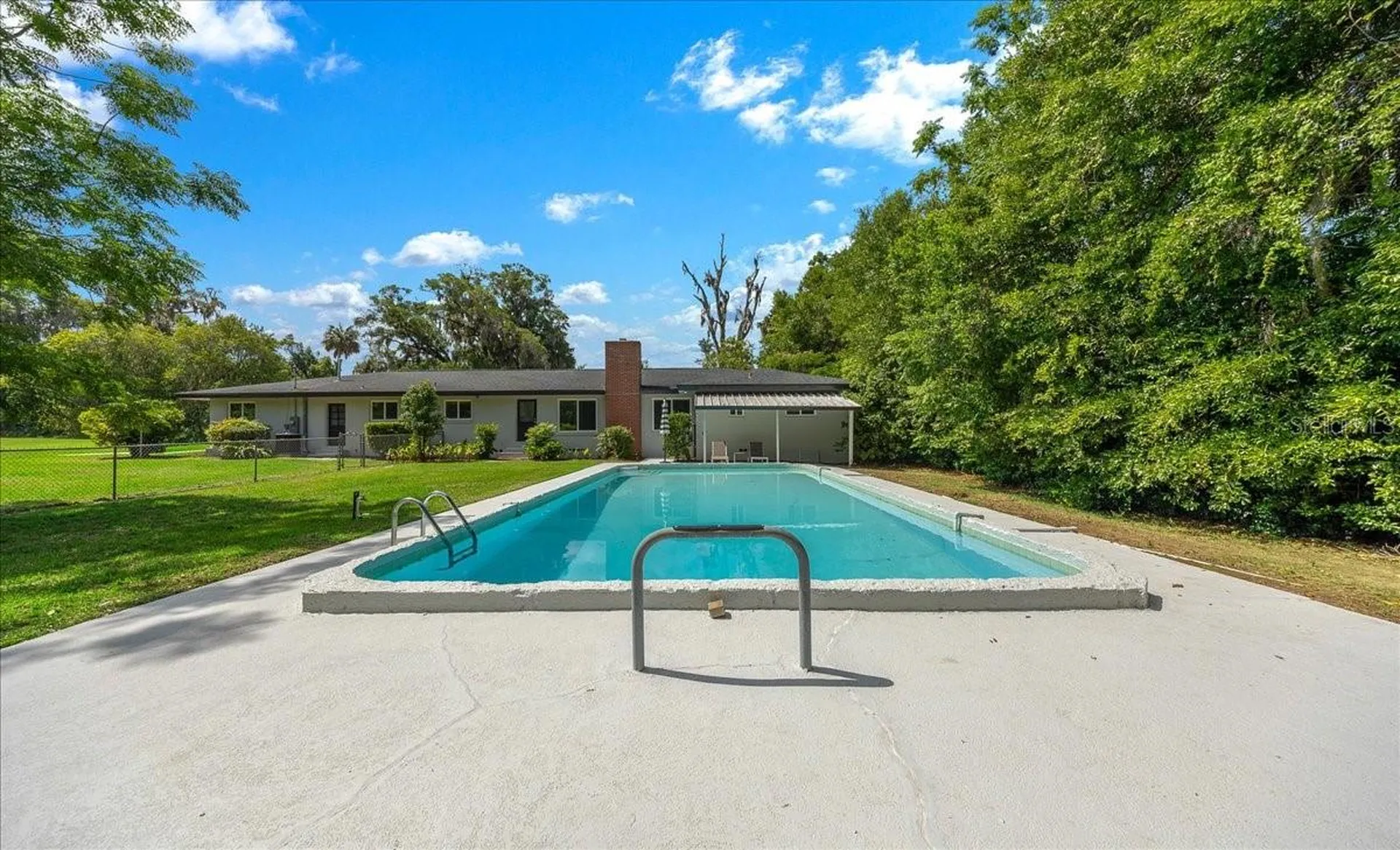 2333 E Fort King Street Ocala FL 34471