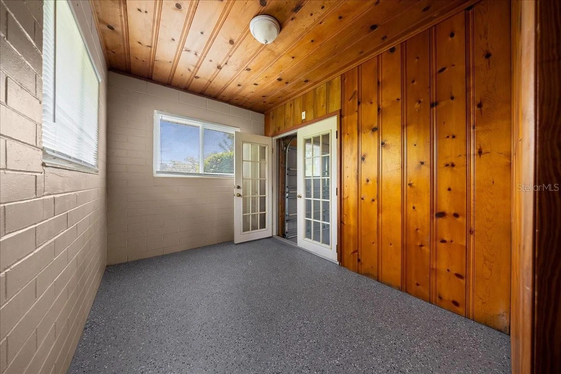 2333 E Fort King Street Ocala FL 34471