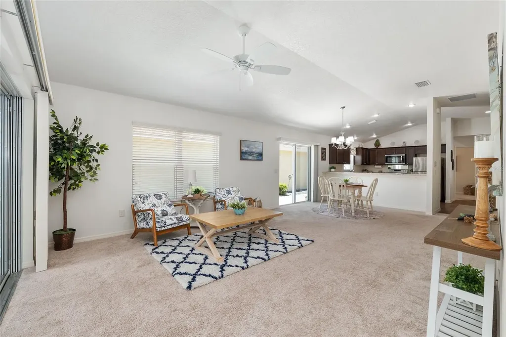 7372 SE 168th Mitzi Street The Villages FL 32162