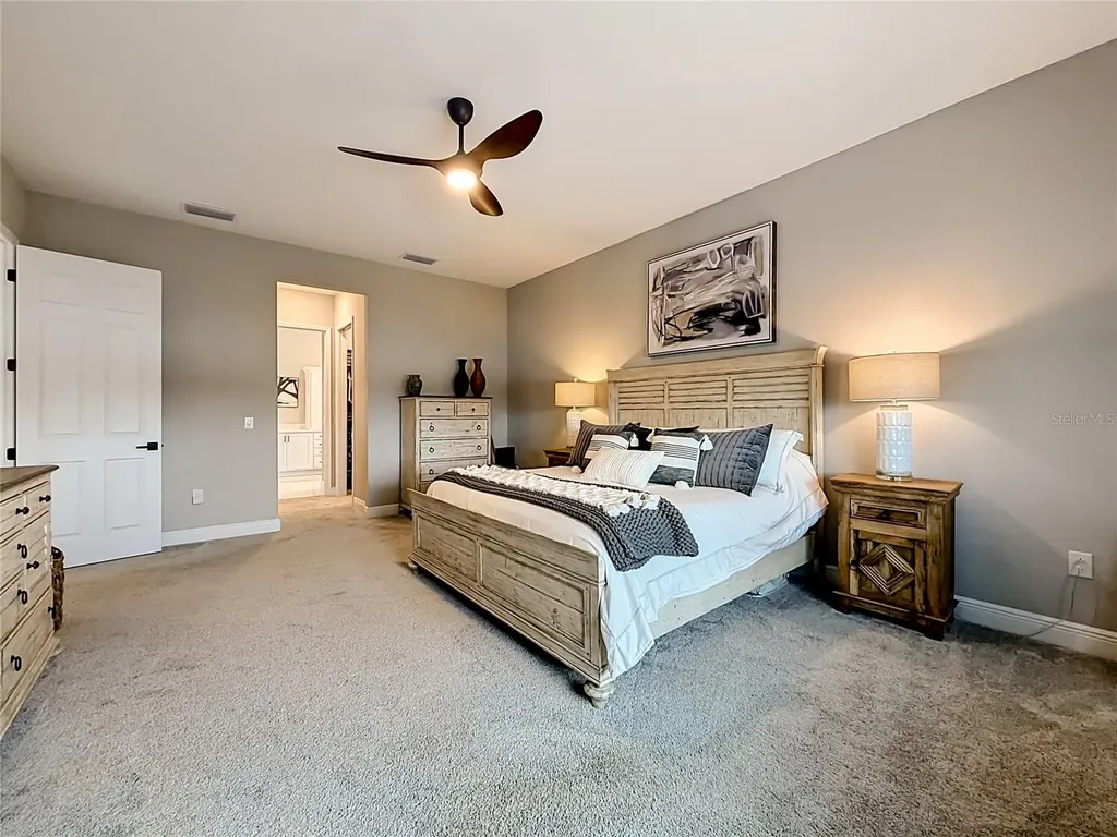 8598 Bridgeport Bay Circle Mount Dora FL 32757
