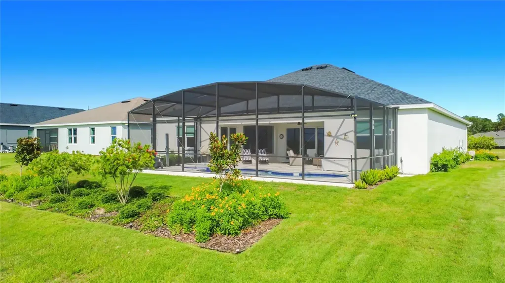 8598 Bridgeport Bay Circle Mount Dora FL 32757