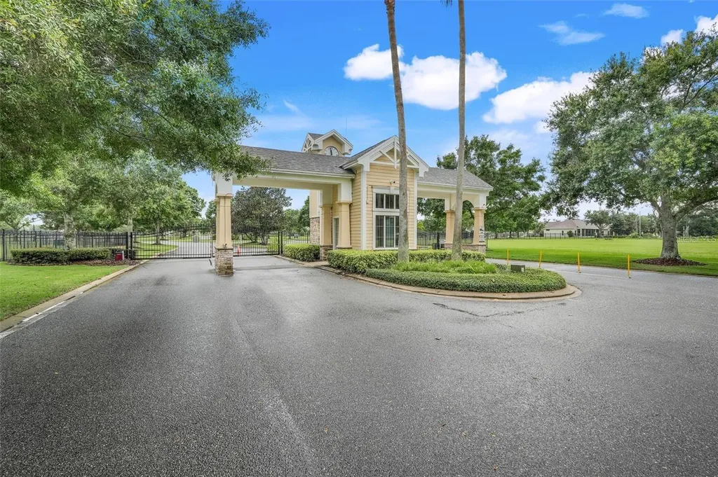 8598 Bridgeport Bay Circle Mount Dora FL 32757
