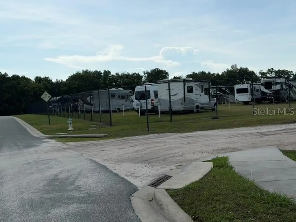 8598 Bridgeport Bay Circle Mount Dora FL 32757