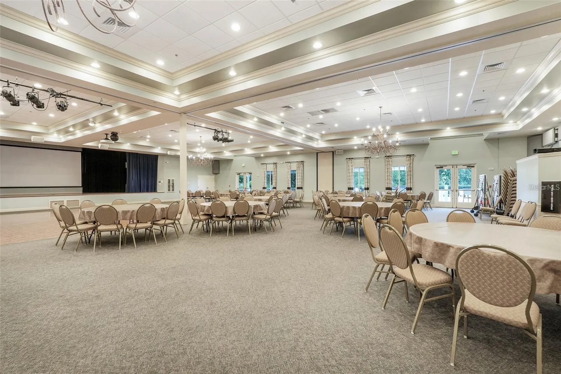 8598 Bridgeport Bay Circle Mount Dora FL 32757