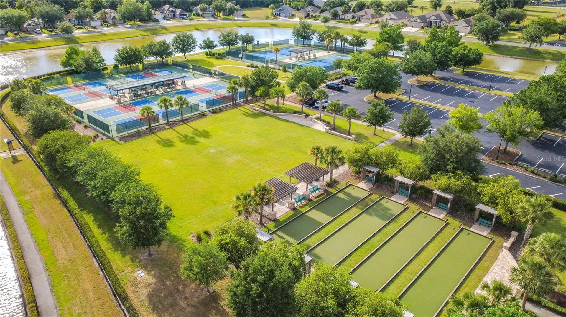 8598 Bridgeport Bay Circle Mount Dora FL 32757