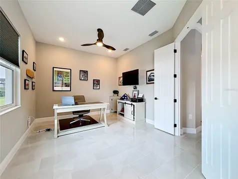 8598 Bridgeport Bay Circle Mount Dora FL 32757