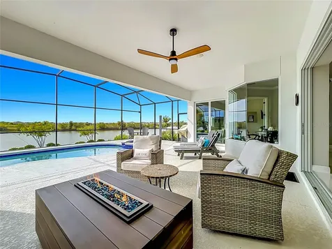 8598 Bridgeport Bay Circle Mount Dora FL 32757