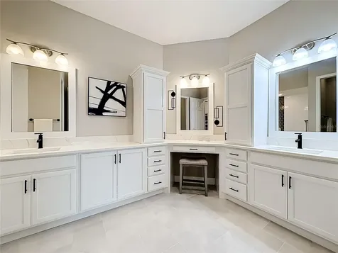 8598 Bridgeport Bay Circle Mount Dora FL 32757