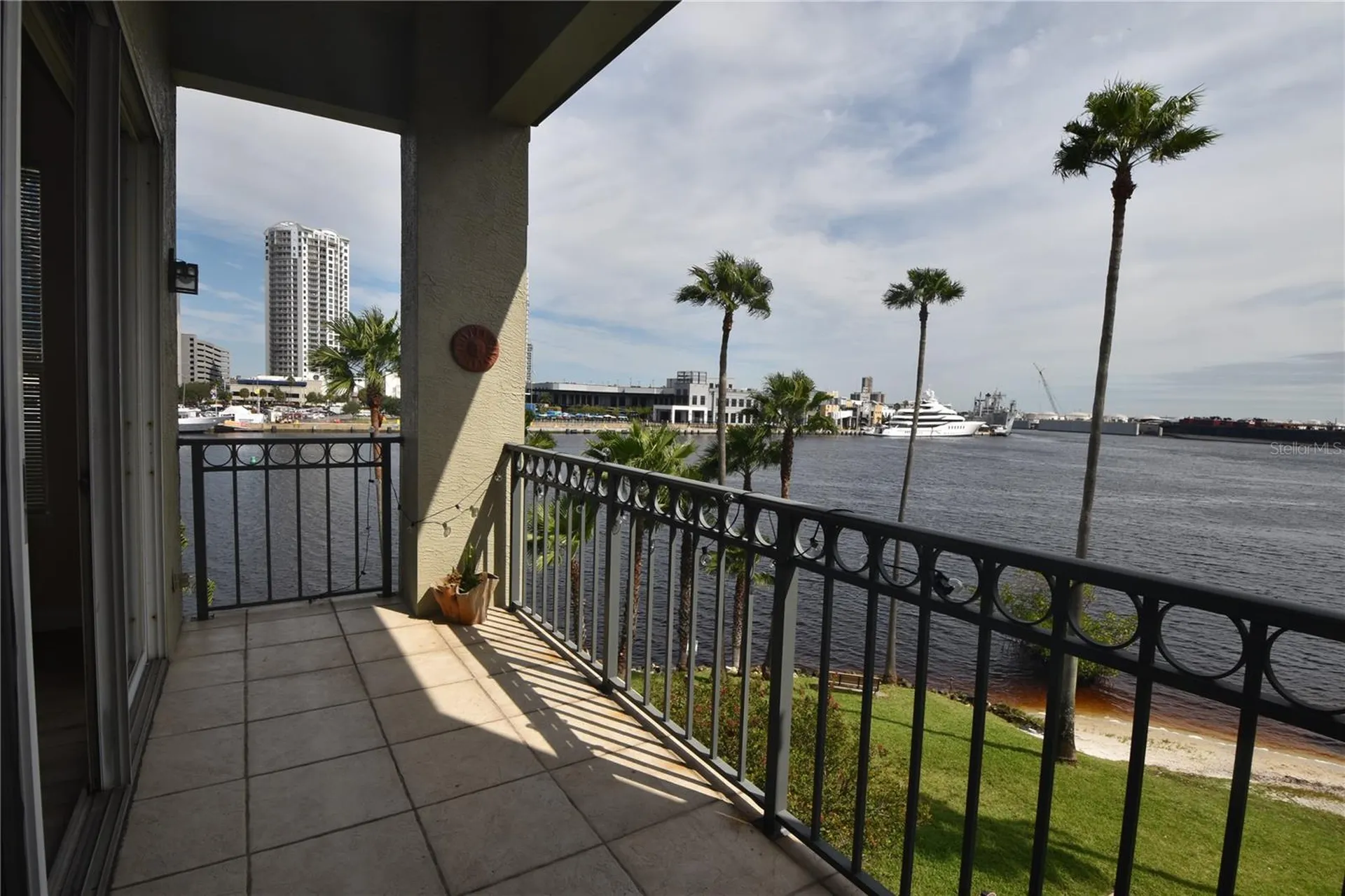 702 Coral Reef Drive Tampa FL 33602