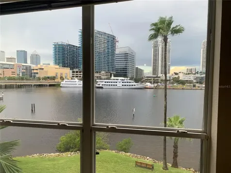 702 Coral Reef Drive Tampa FL 33602