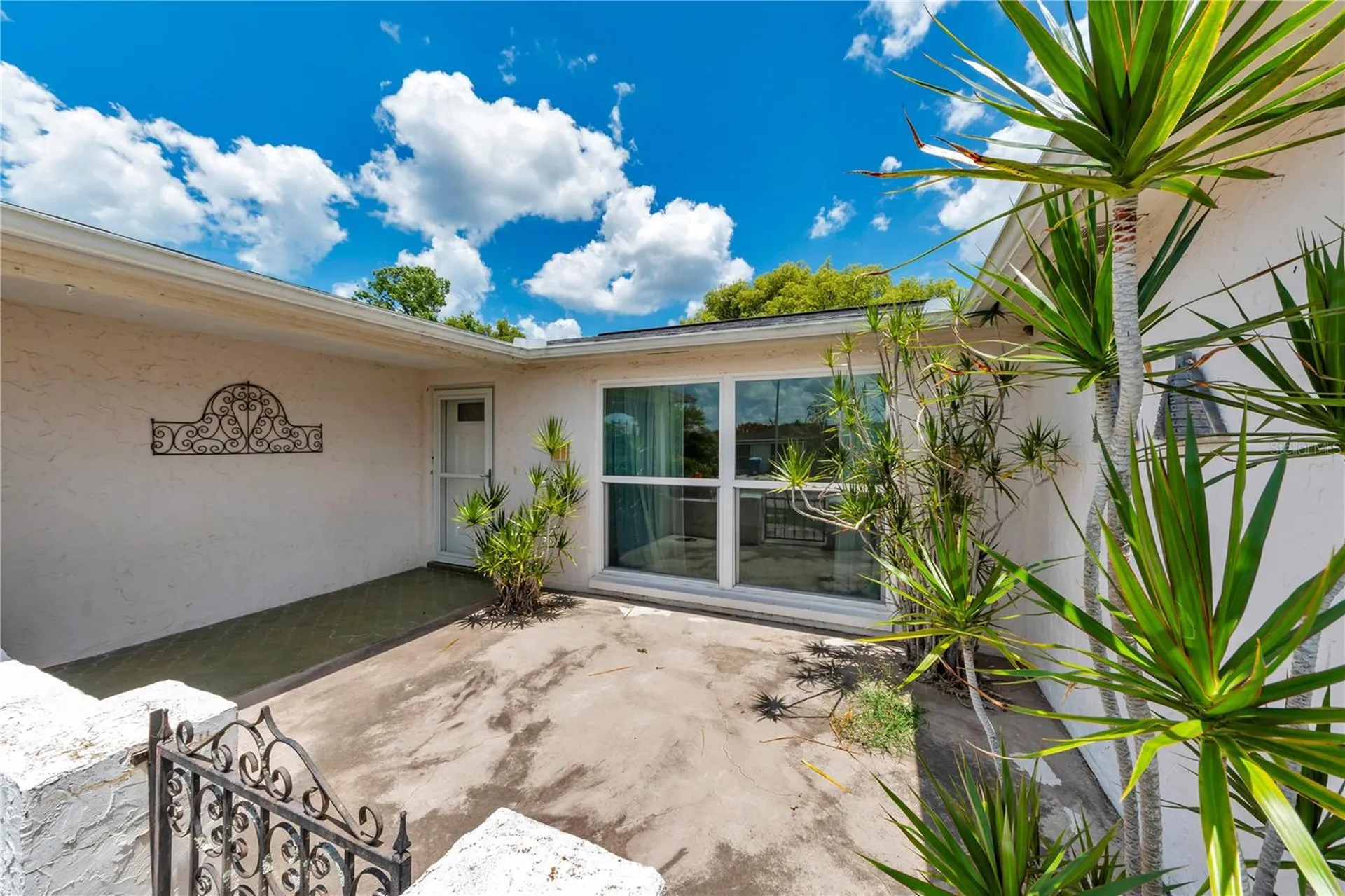 3401 Supreme Drive Holiday FL 34691
