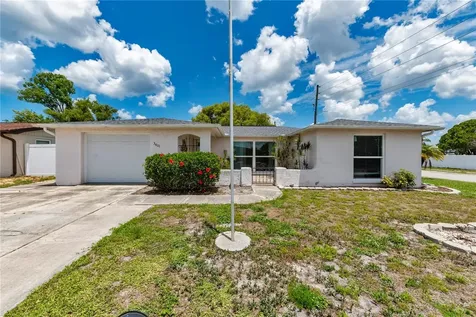 3401 Supreme Drive Holiday FL 34691