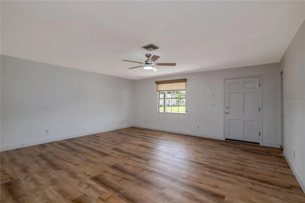 12 Azalea Drive Daytona Beach FL 32124