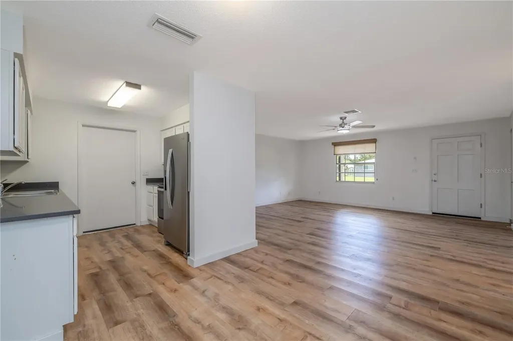12 Azalea Drive Daytona Beach FL 32124
