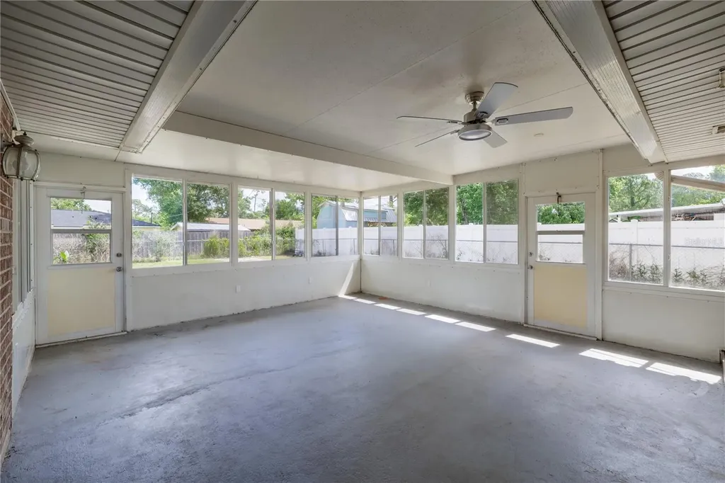 12 Azalea Drive Daytona Beach FL 32124
