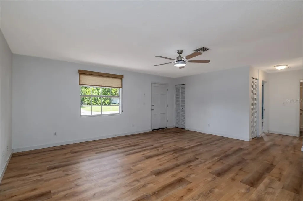 12 Azalea Drive Daytona Beach FL 32124