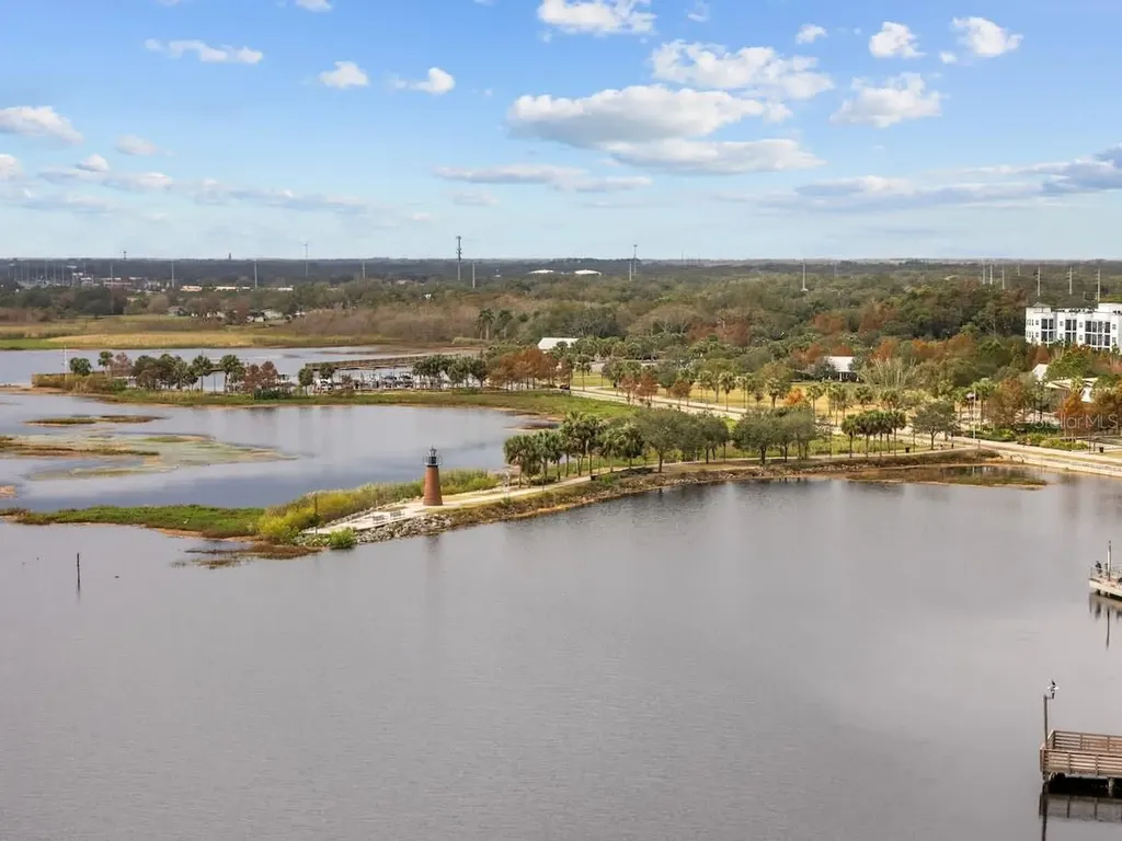 304 Lakeshore Boulevard Kissimmee FL 34741
