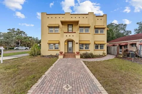 304 Lakeshore Boulevard Kissimmee FL 34741
