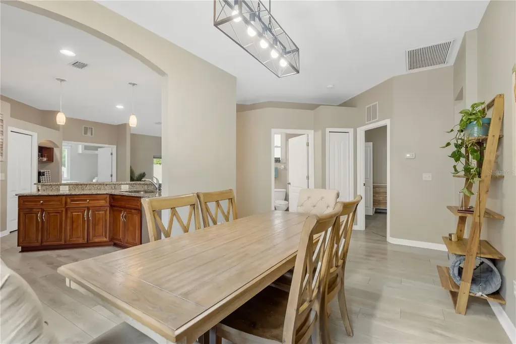 6012 Kiteridge Drive Lithia FL 33547