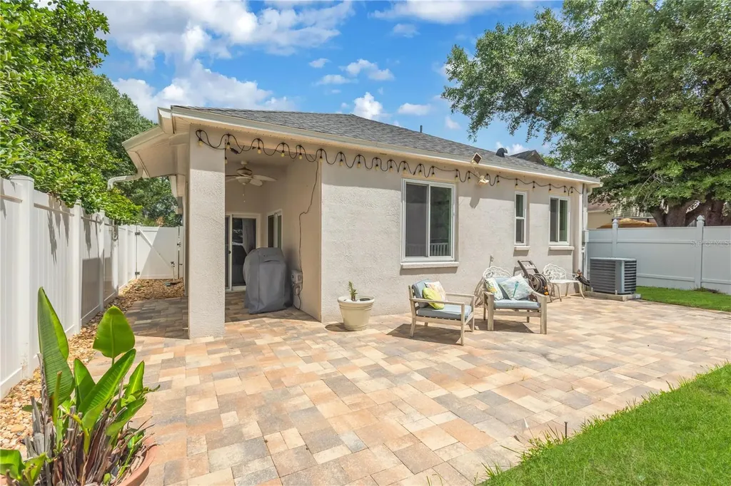 6012 Kiteridge Drive Lithia FL 33547