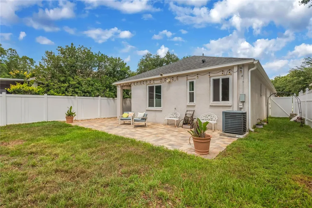 6012 Kiteridge Drive Lithia FL 33547