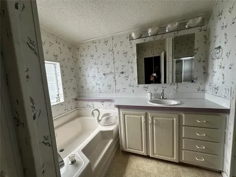 502 Amberjack Drive North Port FL 34287