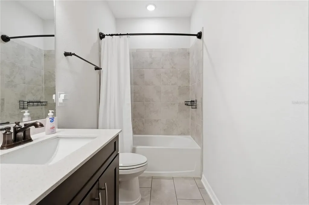 13212 Saw Palm Creek Trail Bradenton FL 34211