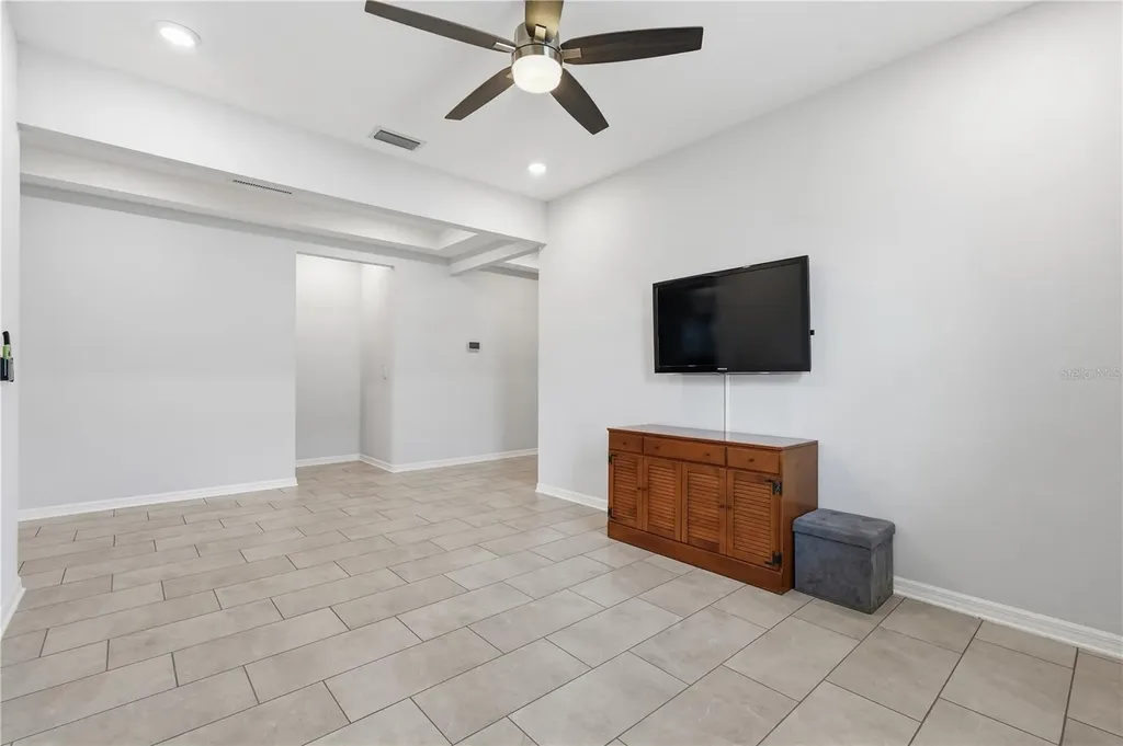13212 Saw Palm Creek Trail Bradenton FL 34211
