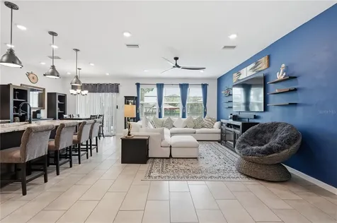 13212 Saw Palm Creek Trail Bradenton FL 34211