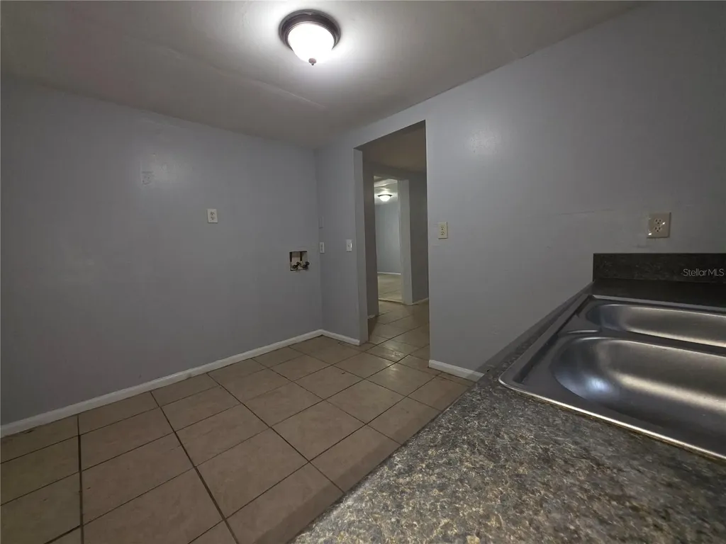 502 SE 9th Street Gainesville FL 32601
