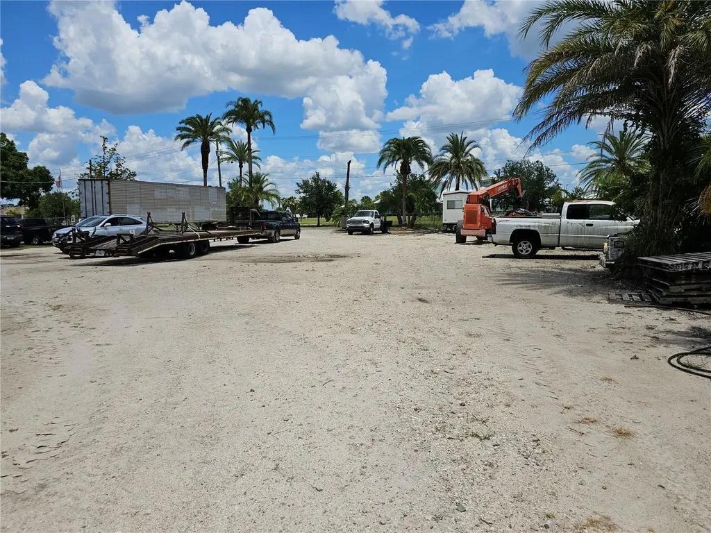 1405 6th Street SE Ruskin FL 33570