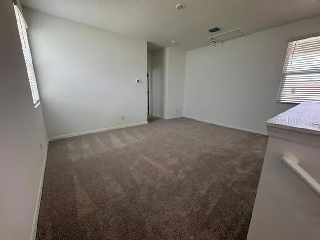 423 Oak Flat Alley Groveland FL 34736